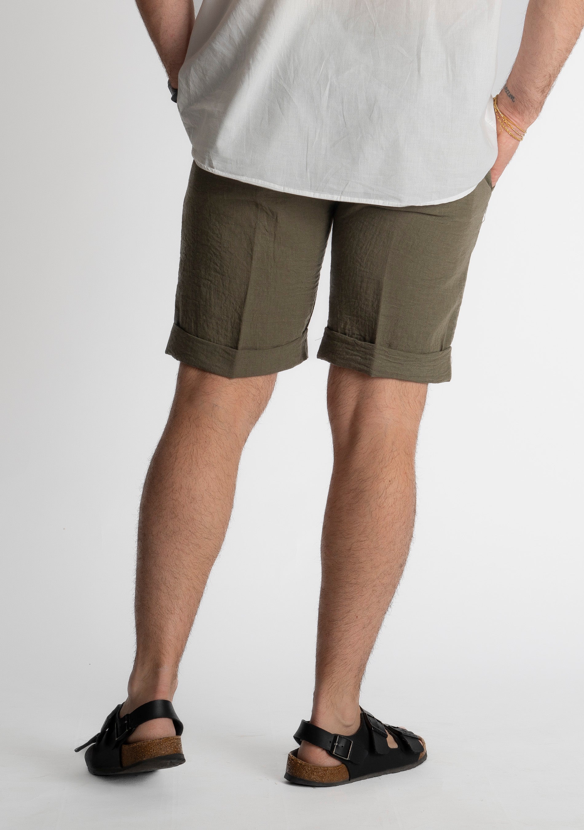 Bermuda Capri In Lino Verde