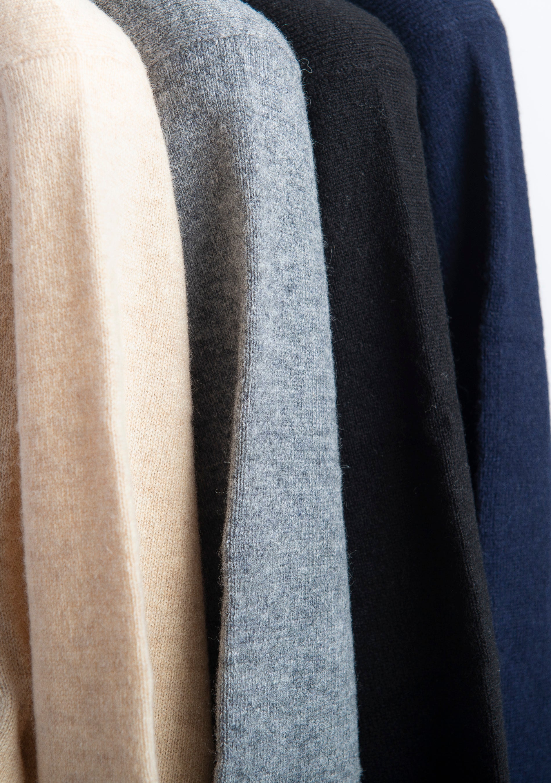 Lupetto In Cashmere C10 Beige