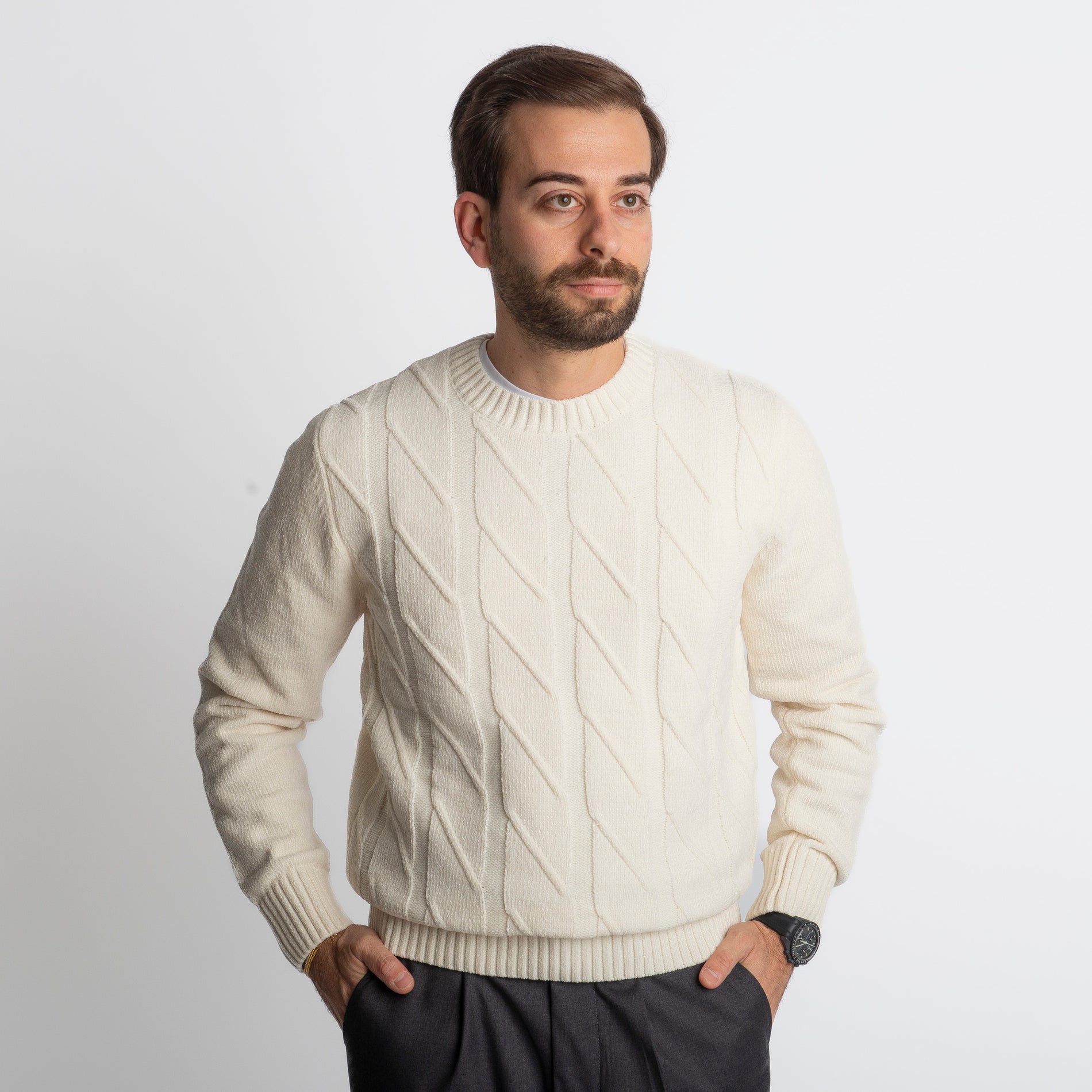 Pullover in Ciniglia a Treccie Panna