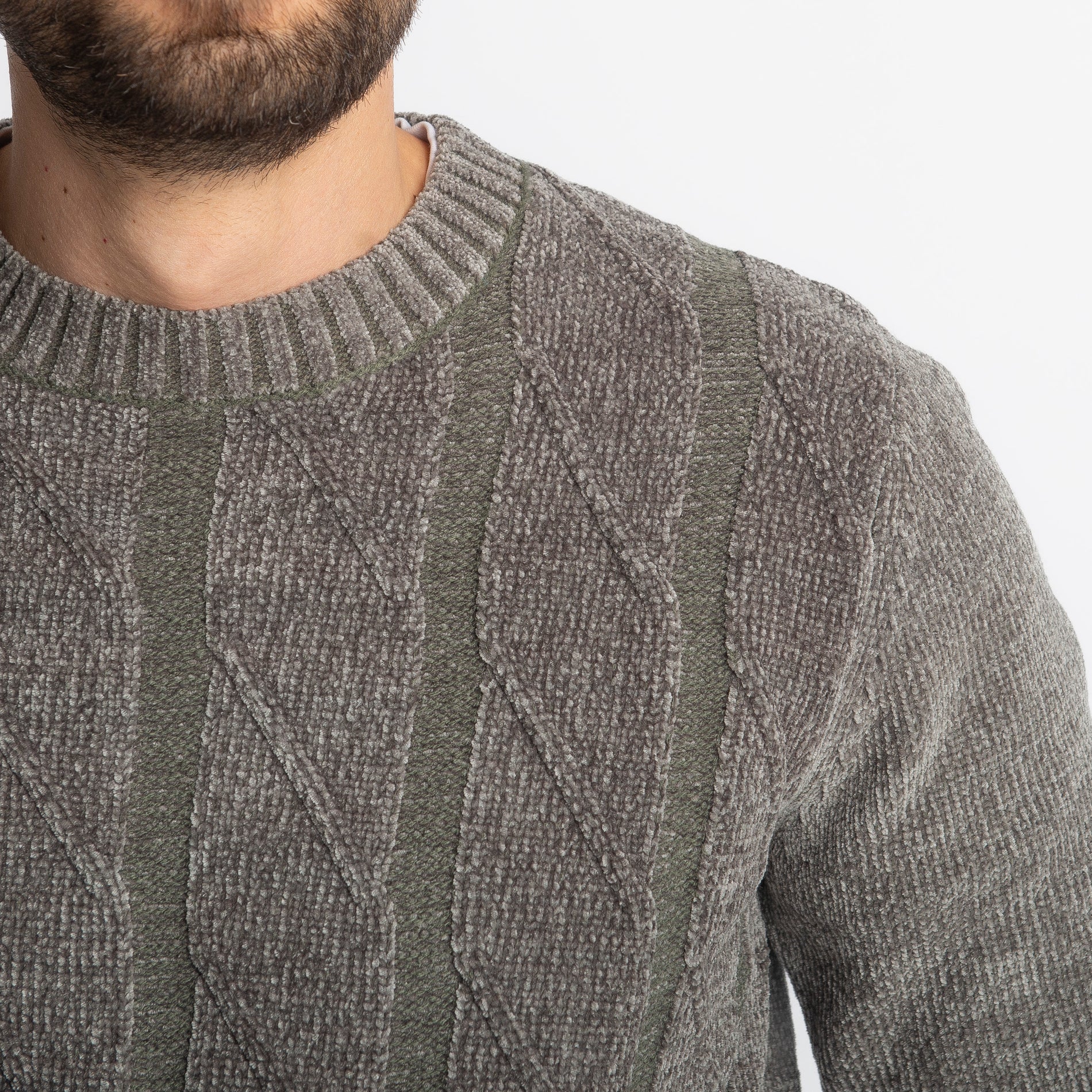 Pullover in Ciniglia a Treccie Verde