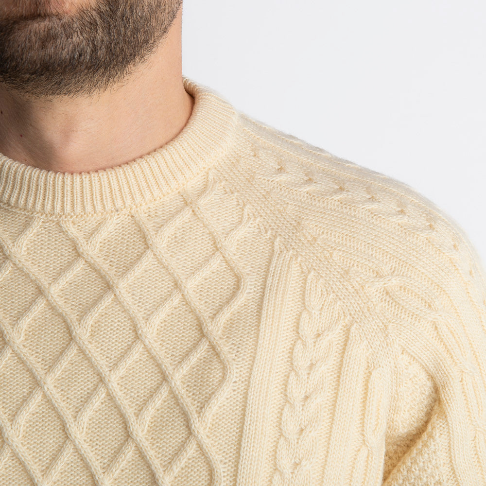 Maglione In Lana Con Treccia Begie