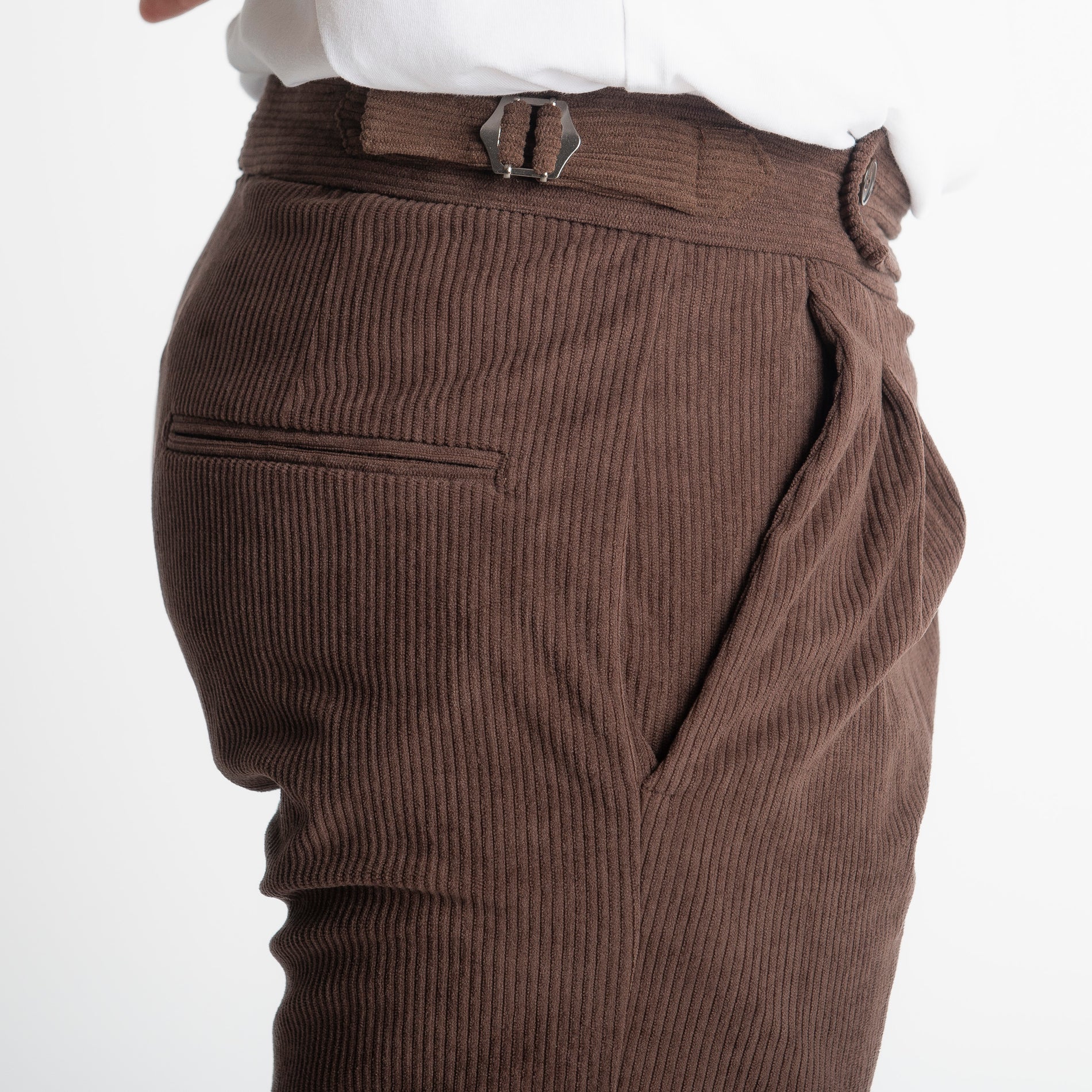 Pantalone Pisa Con Fibbia In Velluto A Coste Moro