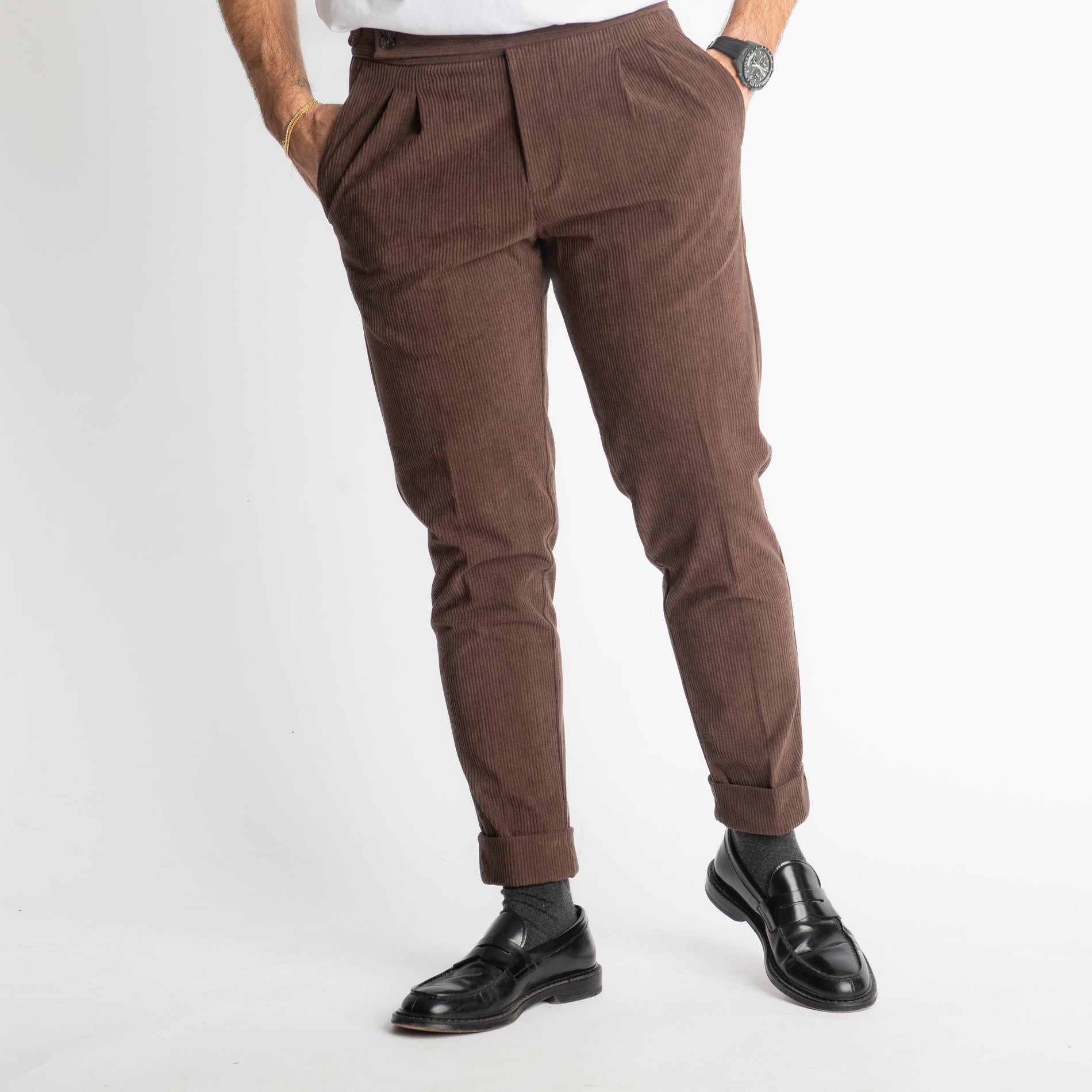 Pantalone Pisa Con Fibbia In Velluto A Coste Moro