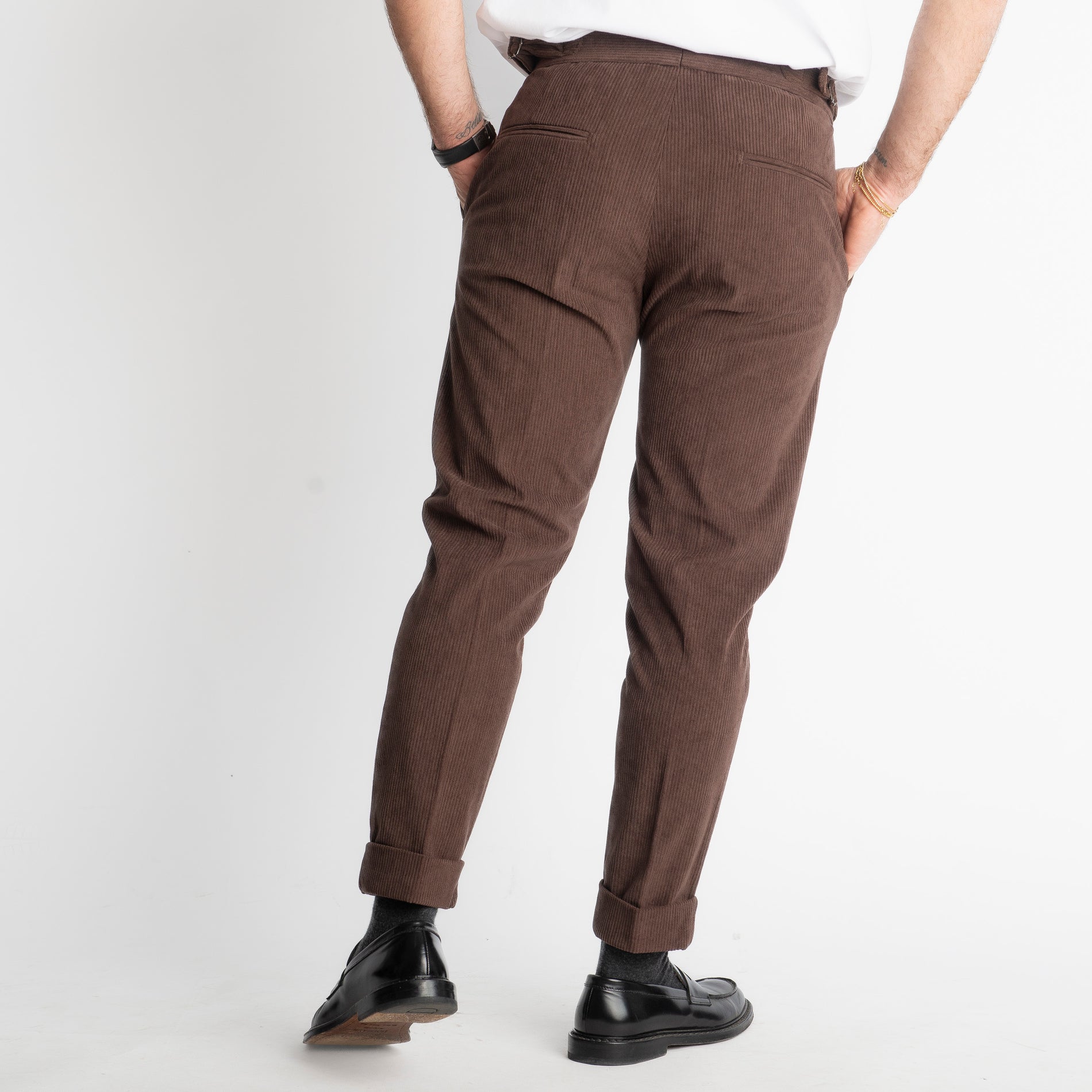 Pantalone Pisa Con Fibbia In Velluto A Coste Moro