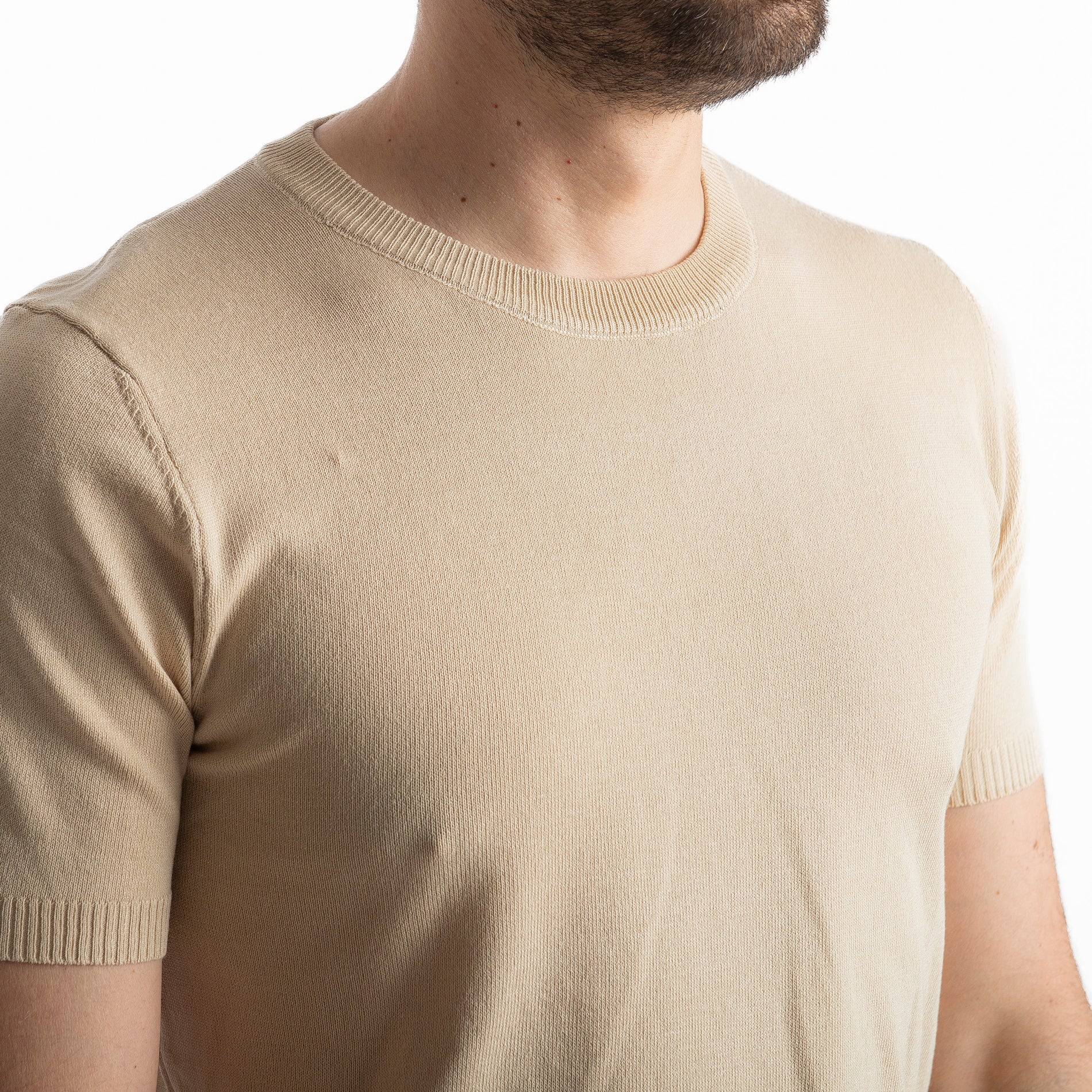 T-shirt in Maglia Beige
