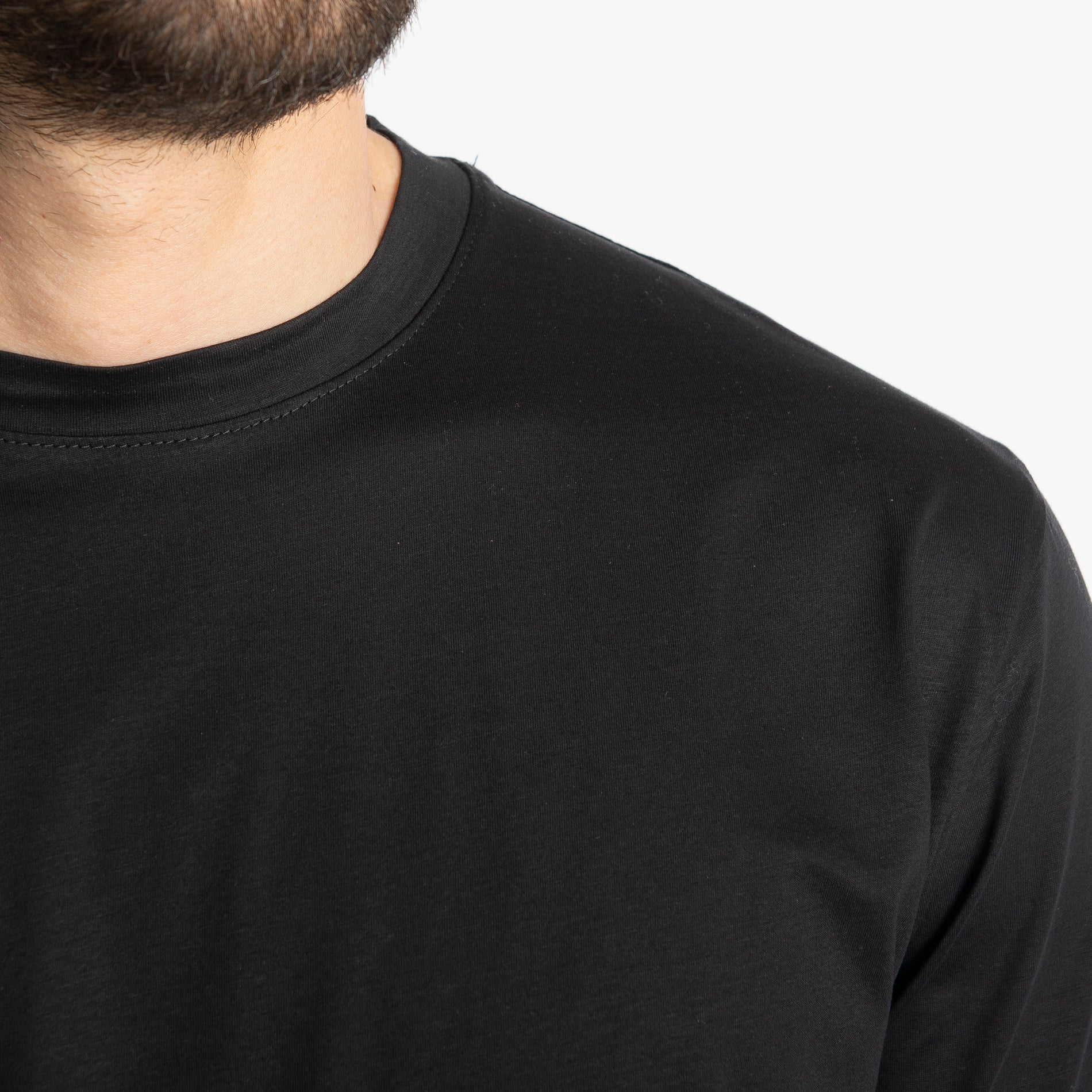 T-shirt In Filo Di Scozia Mercerizzato Nero