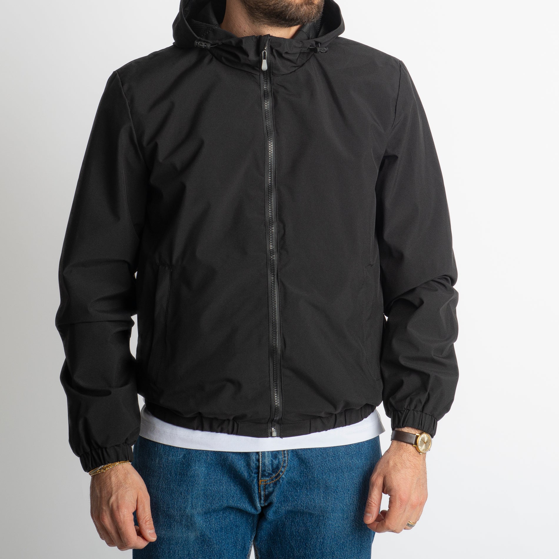 Giacca Antivento con Cappuccio Nero