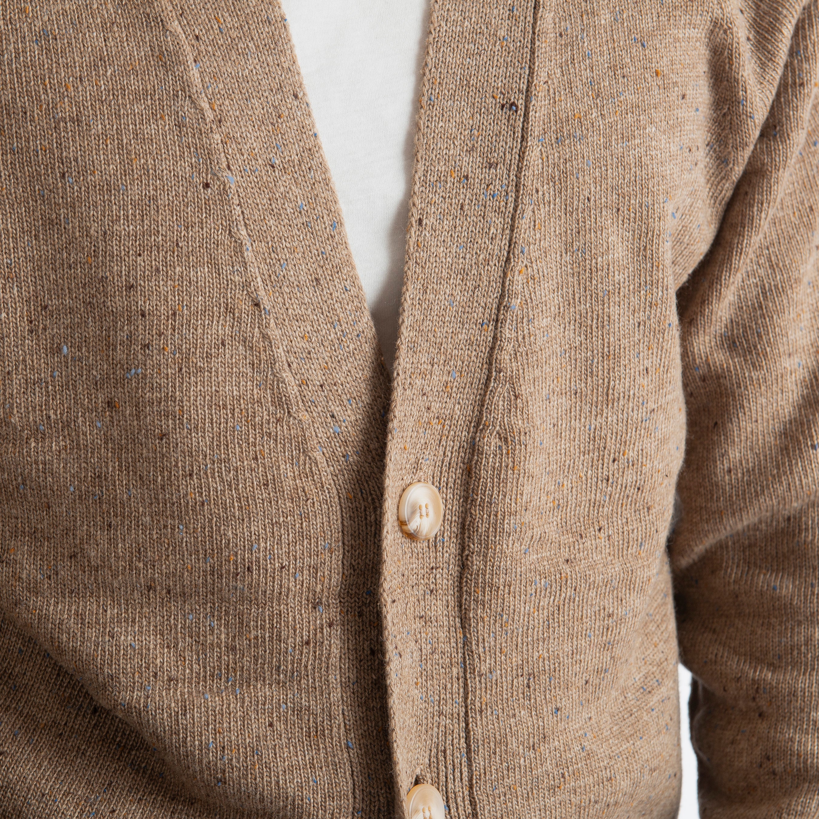 Cardigan in Lana BT16 Beige