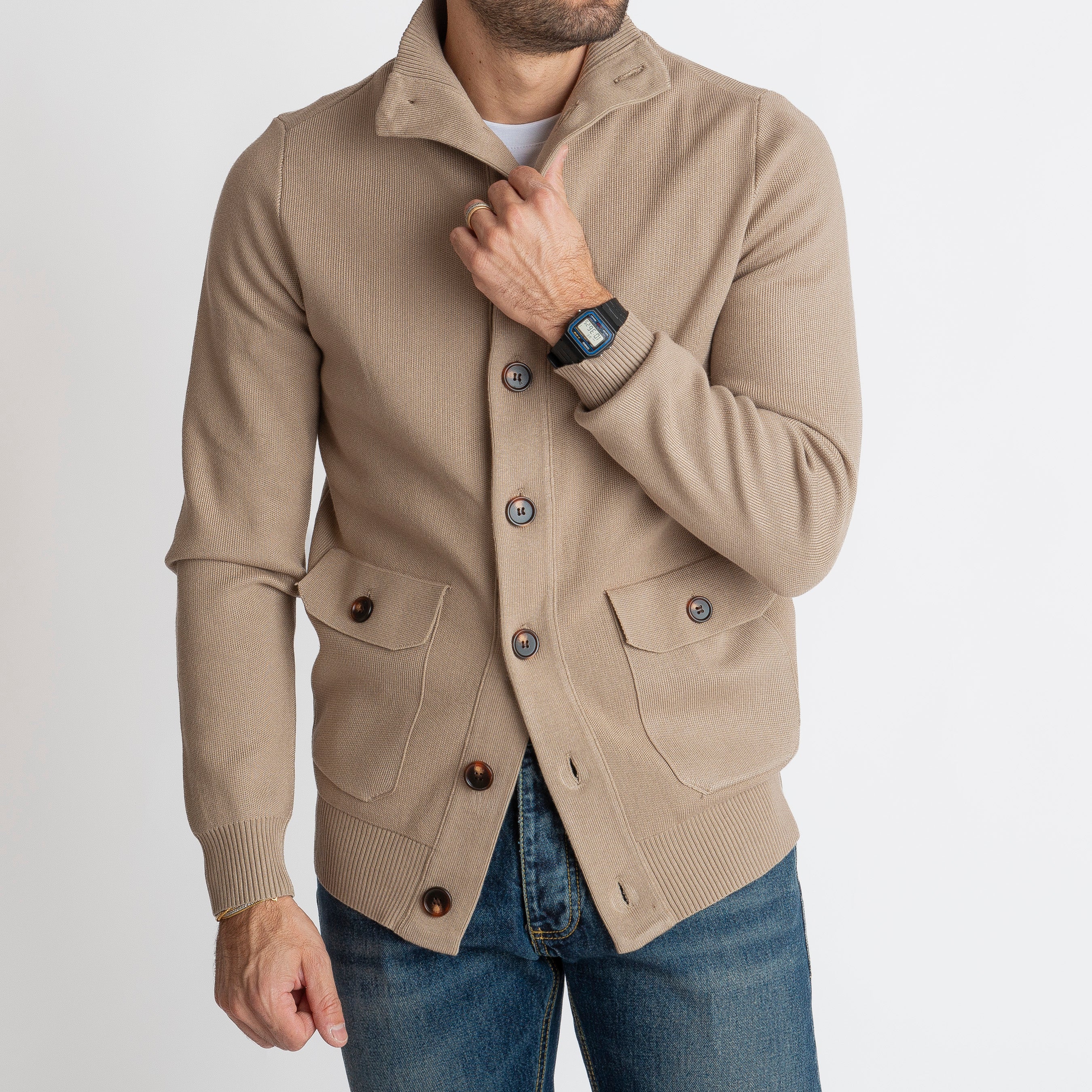 Cardigan con Bottoni Beige
