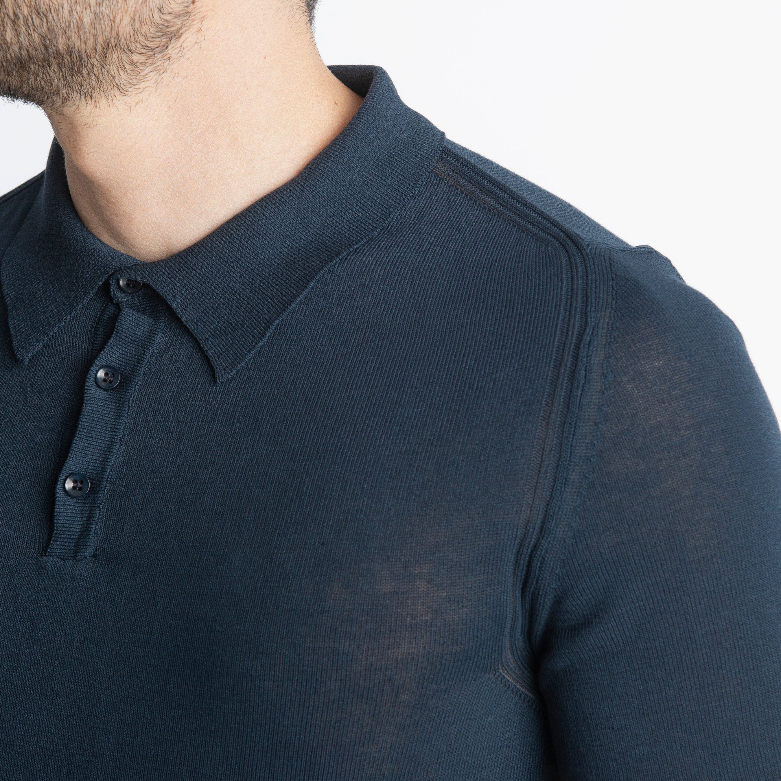 Polo tre Bottoni in Crêpe di Cotone Blu